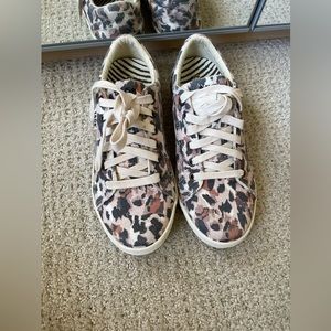 Taos Footwear Leopard Print Sneakers - Rust and Black